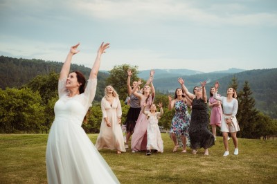 Zuzka a Karel , 4. 6. 2022 | 16/18